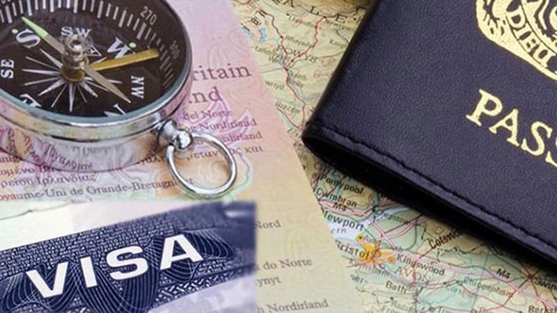 فرق ویزا و پاسپورت